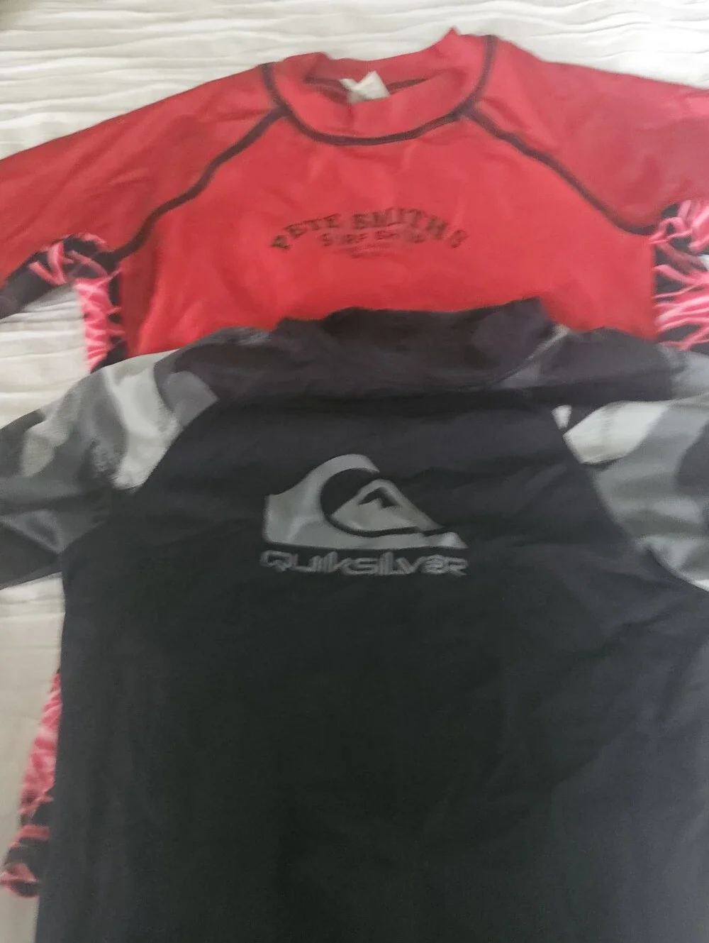 Quiksilver And Pete Smith 9Black and Red Boys Rash Guard Swim Tops